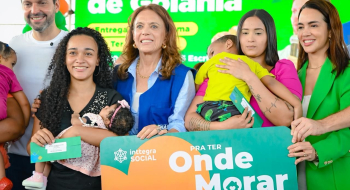 Gracinha Caiado entrega benefícios habitacionais em Goiânia e Aparecida